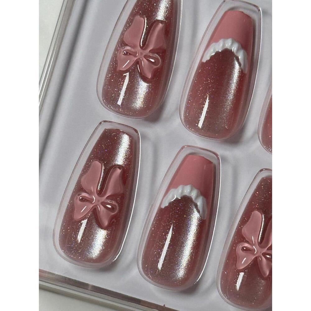 Press on nails - Picture 2 of 7